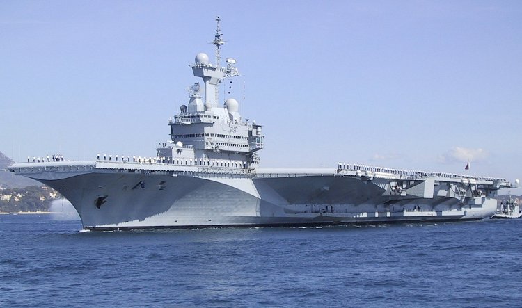 The French aircraft carrier Charles de Gaulle entered service in 2001.