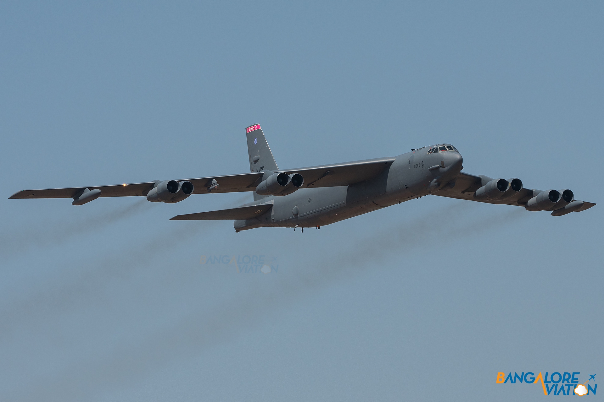 60-0060_USAF_Boeing_B-52_VOYK_DSC_0151_1920px_WM.jpg