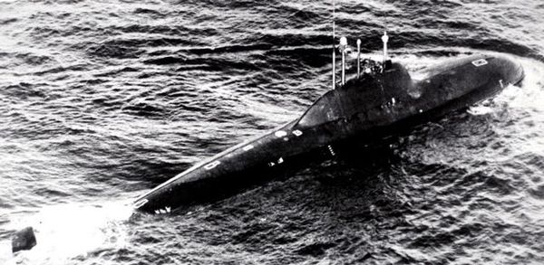 600px-Alfa_class_submarine_2.jpg