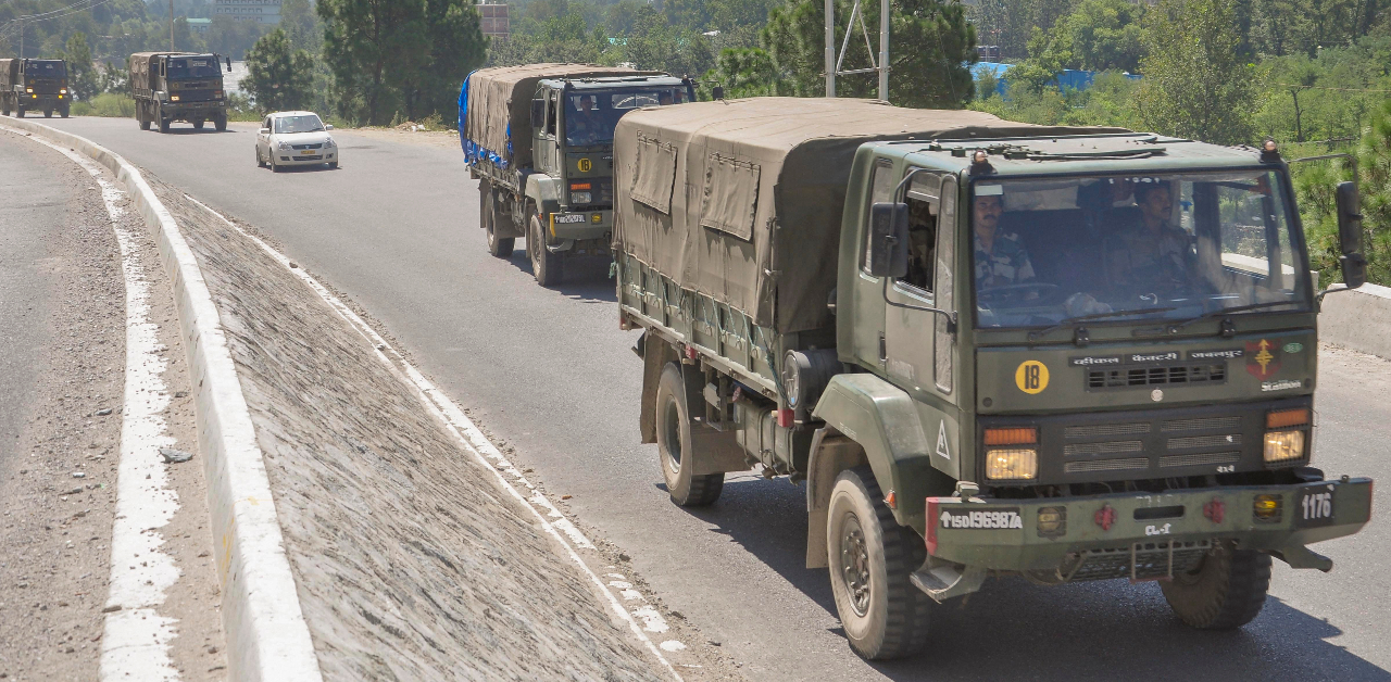 army-trucks-move-along-the-manali-leh-highway-amid-border-tension-between-india-and-china-in-k...jpg