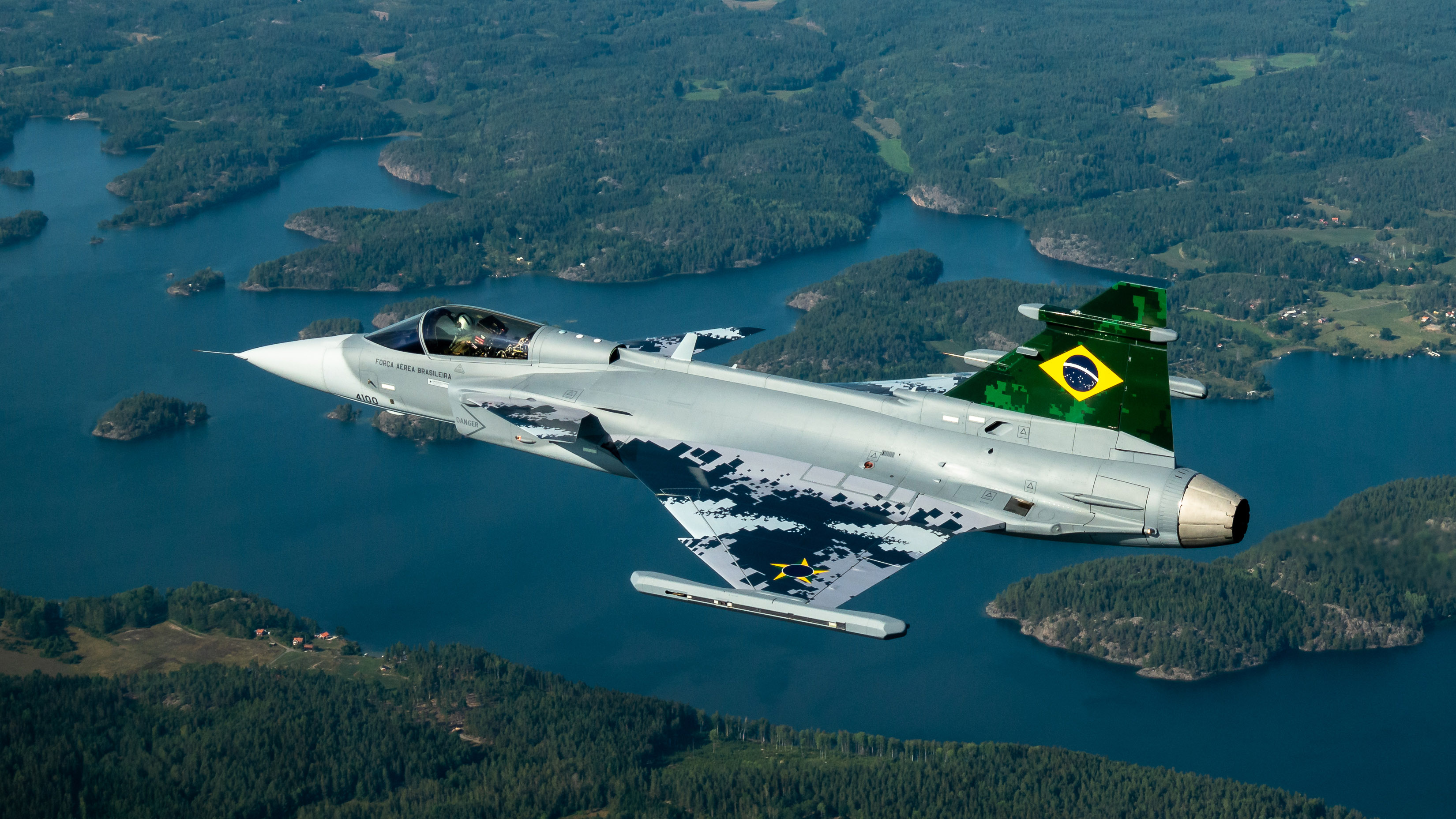 brazilian---gripen-e_air_2340.jpg