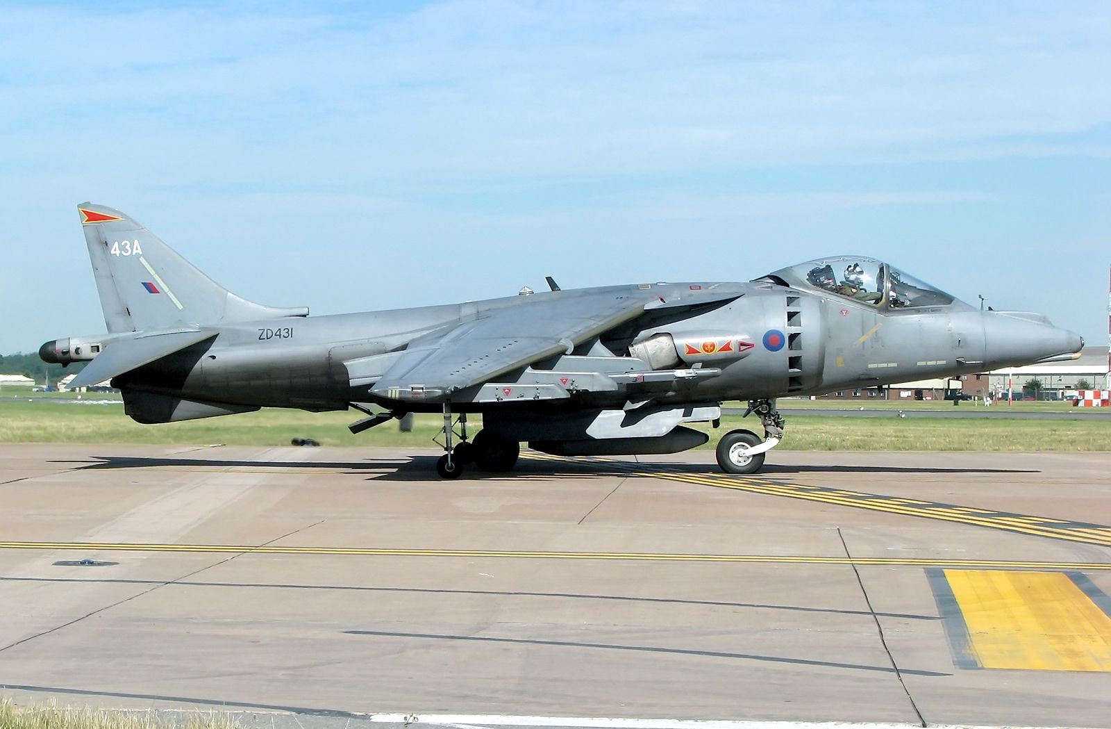 British-Royal-Air-Force-International-Tattoo-Harrier-July-17-2006.jpg