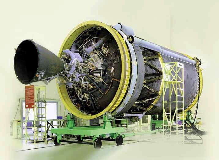 C25 Cryogenic Stage with 20 tonne thrust cryogenic engine at stage preperation facility.jpg