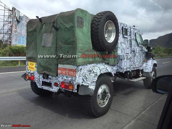 camouflaged-defence-vehicle-spotted-4-12-1497246063.jpg