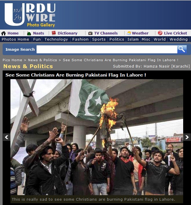 Christians burn Paki flag in Lahore.jpg