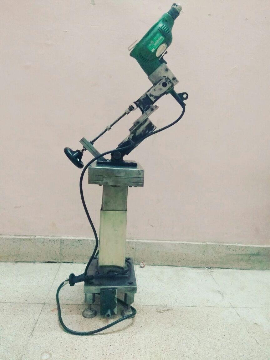 drill jig for drilling of base plate of LCA .jpg