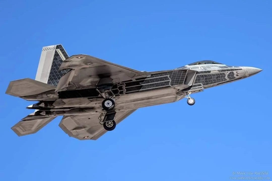 F-22 with mysterious solar panel like coating -3.jpg