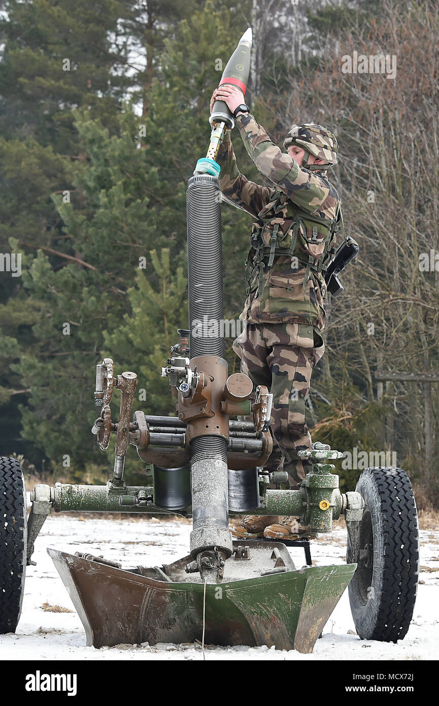 french-soldiers-conduct-fire-missions-with-a-120mm-mortar-as-part-of-exercise-dynamic-front-18...jpg