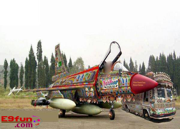 Funny-Pakistani-Aeroplane-Bus-Coach-Picture.jpg