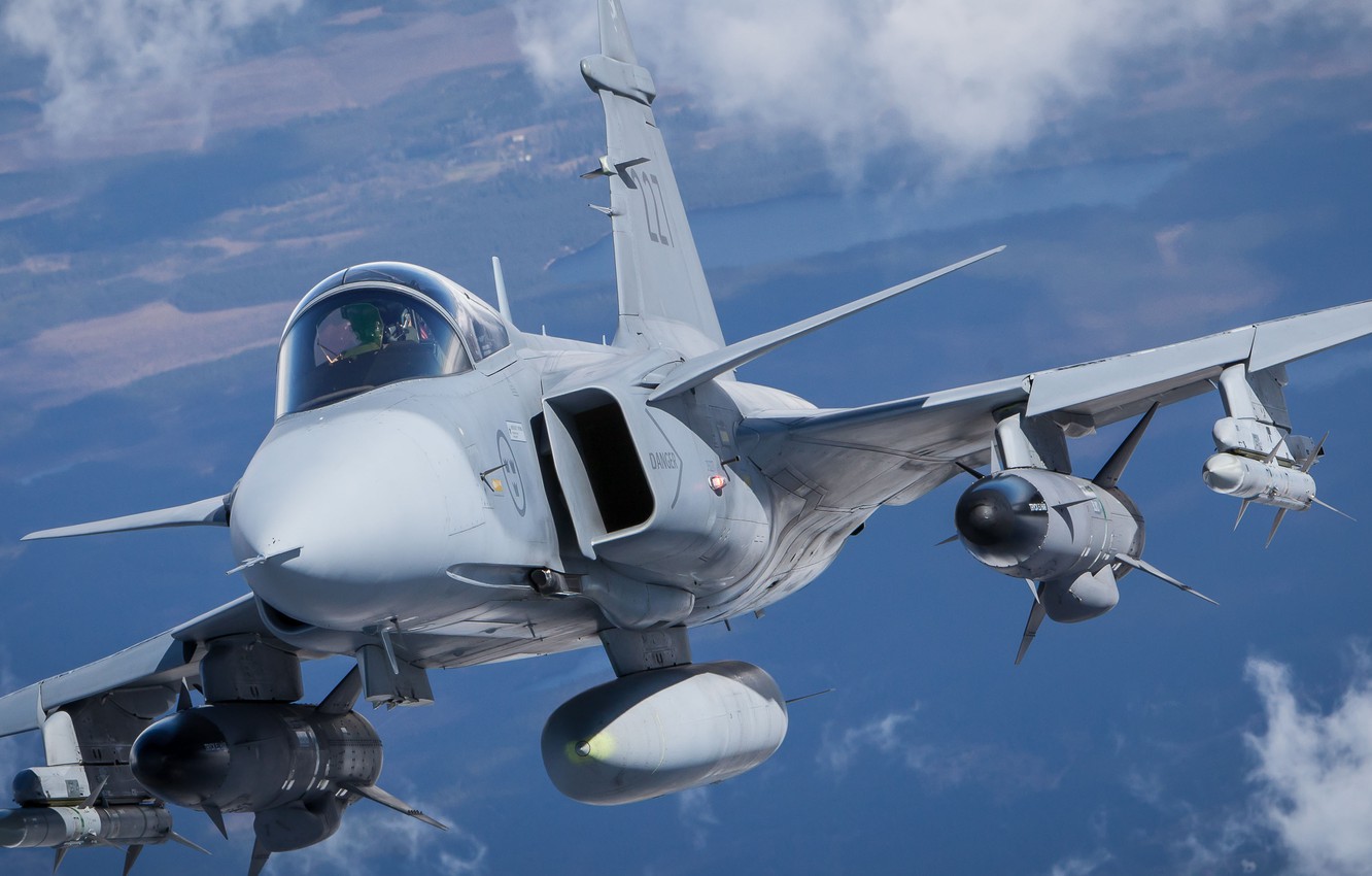 gripen-jas-39-saab-vvs-shvetsii-gripen-jas-39-pkr-pkr-rbs-15.jpg