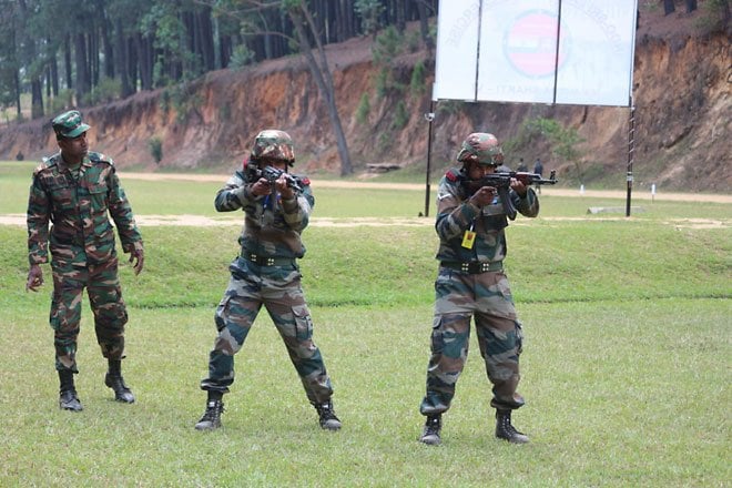 ind-srilanka-army-drill.jpg