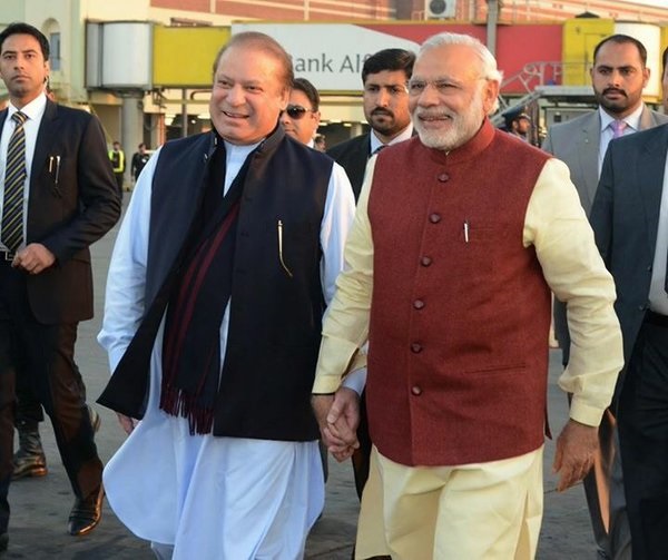 India-meets-Pakistan-Af-way.jpg