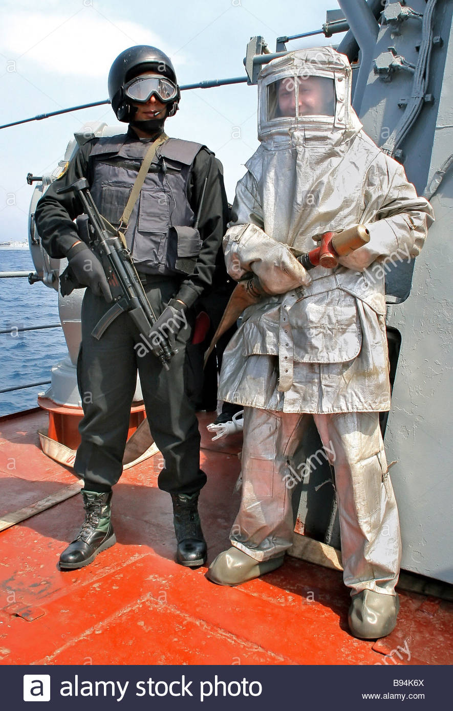 indra-2007-a-joint-russian-indian-naval-counter-terrorism-exercise-B94K6X.jpg