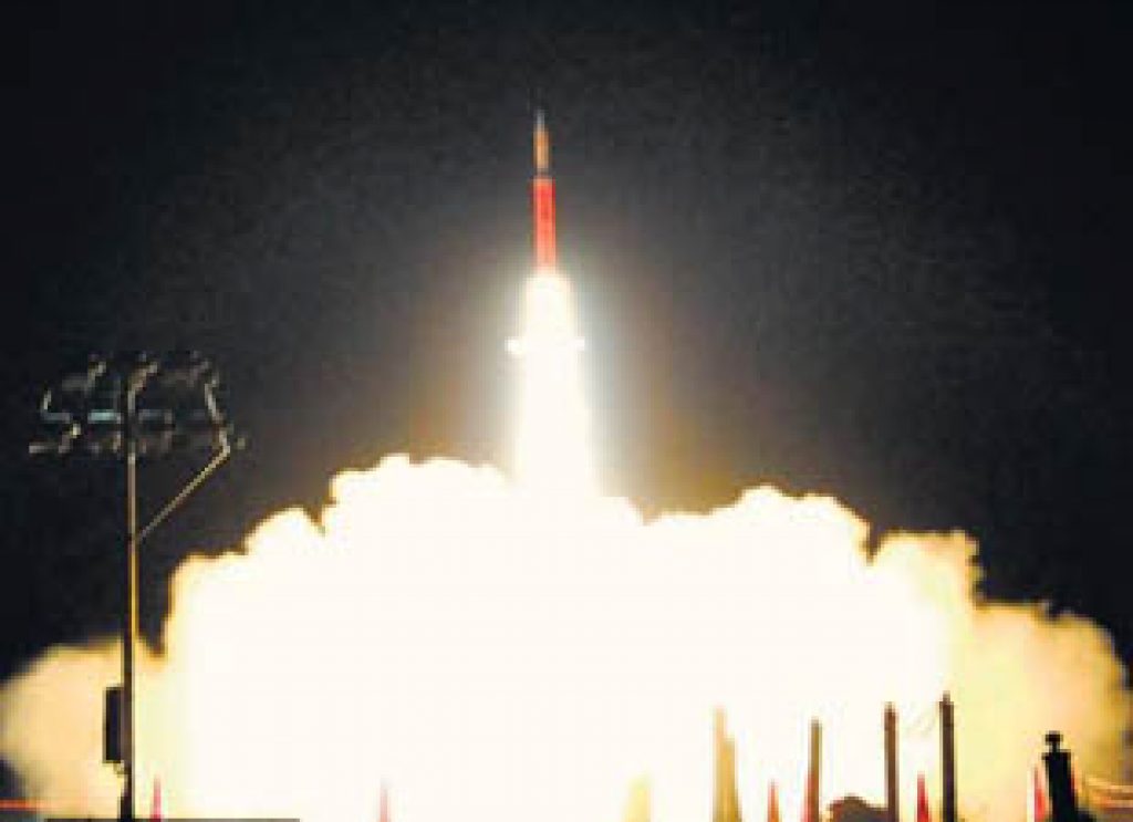 ISRO-Launches-First-Student-Designed-Rocket-Called-Vyom-2s12xe31kk59qsci4fztog.jpg