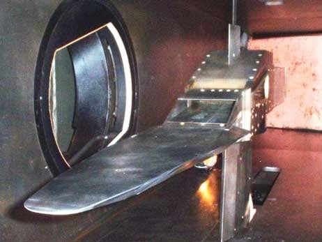 Mach 2-Mach 8 variable geometry air inlet tested in ITAM wind tunnel.jpg