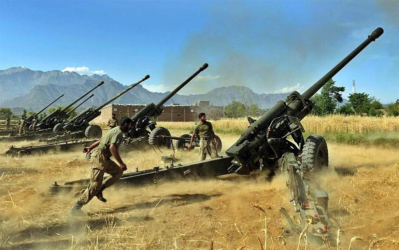 pakistan-Army-Artillery-02-R[3].jpg