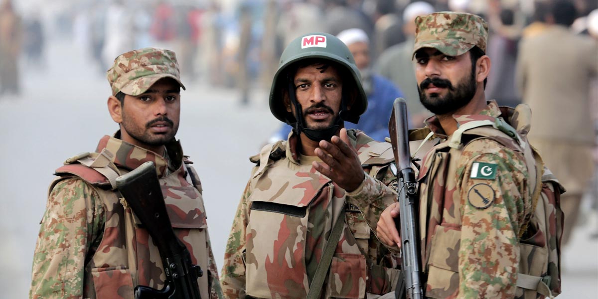 Pakistani-Soldiers.jpg
