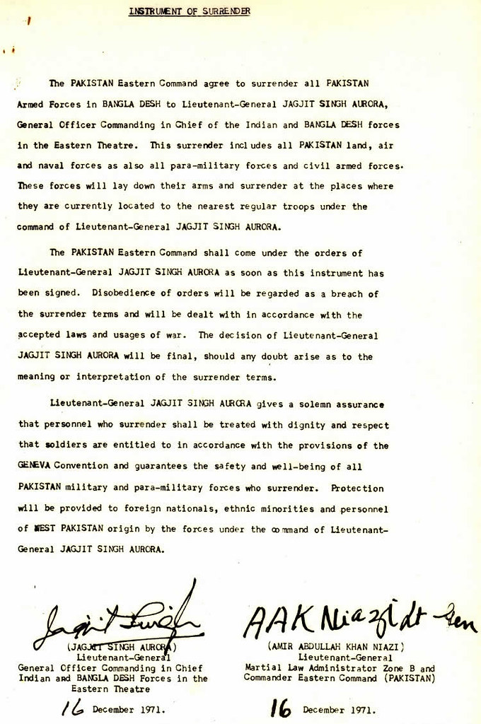 Pakistani_Instrument_of_Surrender_1971.jpg