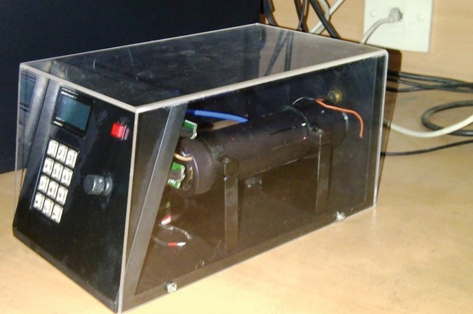Photograph of electro-optic device prototype..jpg
