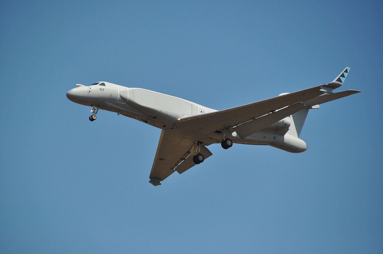 RSAF_Gulfstream_IAI_G550_CAEW_(Conformal_Airborne_Early_Warning).jpg