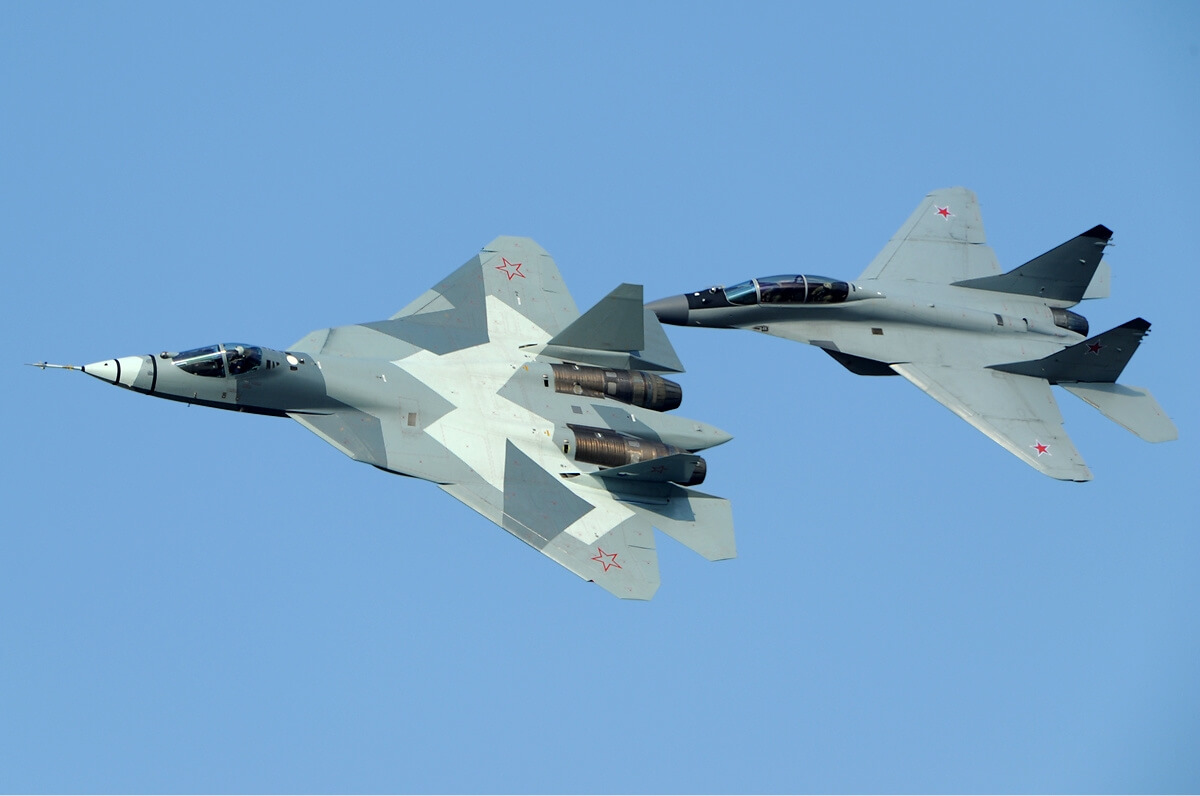 russian_air_force_sukhoi_t-50_aoki-1.jpg