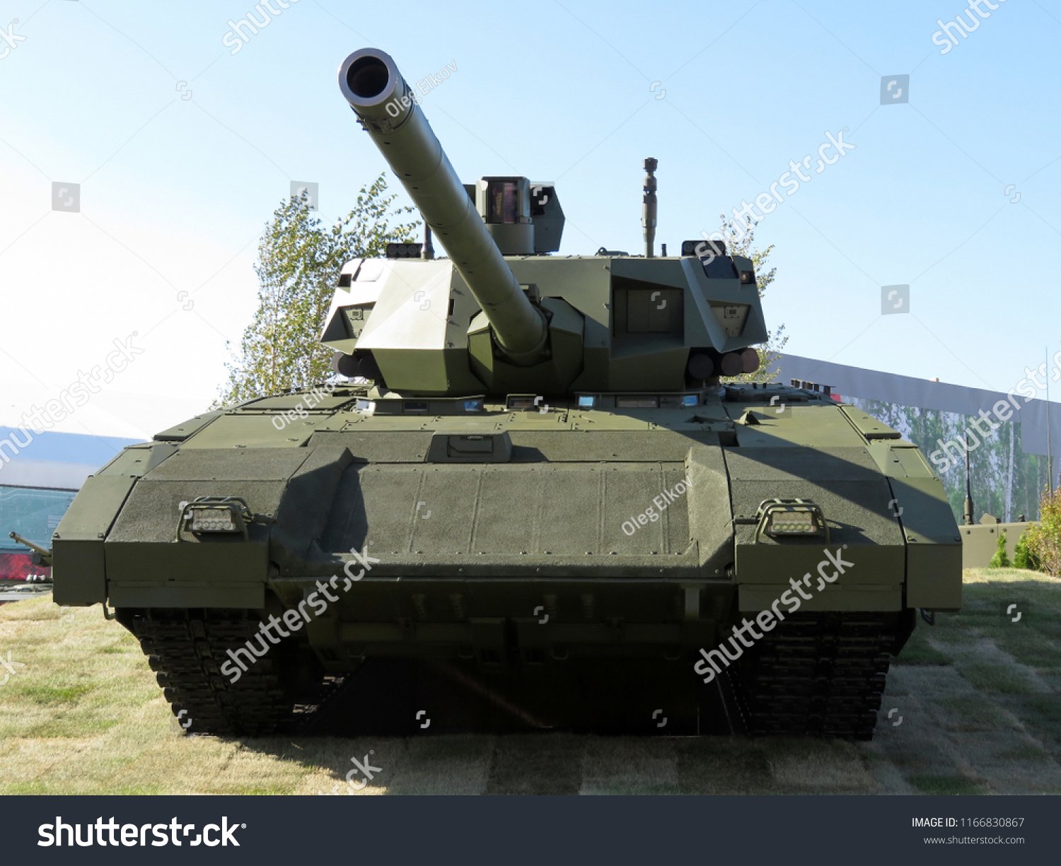 stock-photo-t-armata-newest-russian-main-battle-tank-front-view-1166830867.jpg