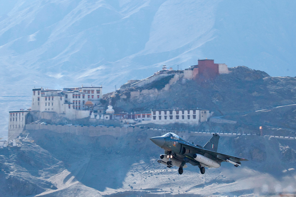 Tejas_Leh20130001-XL.jpg