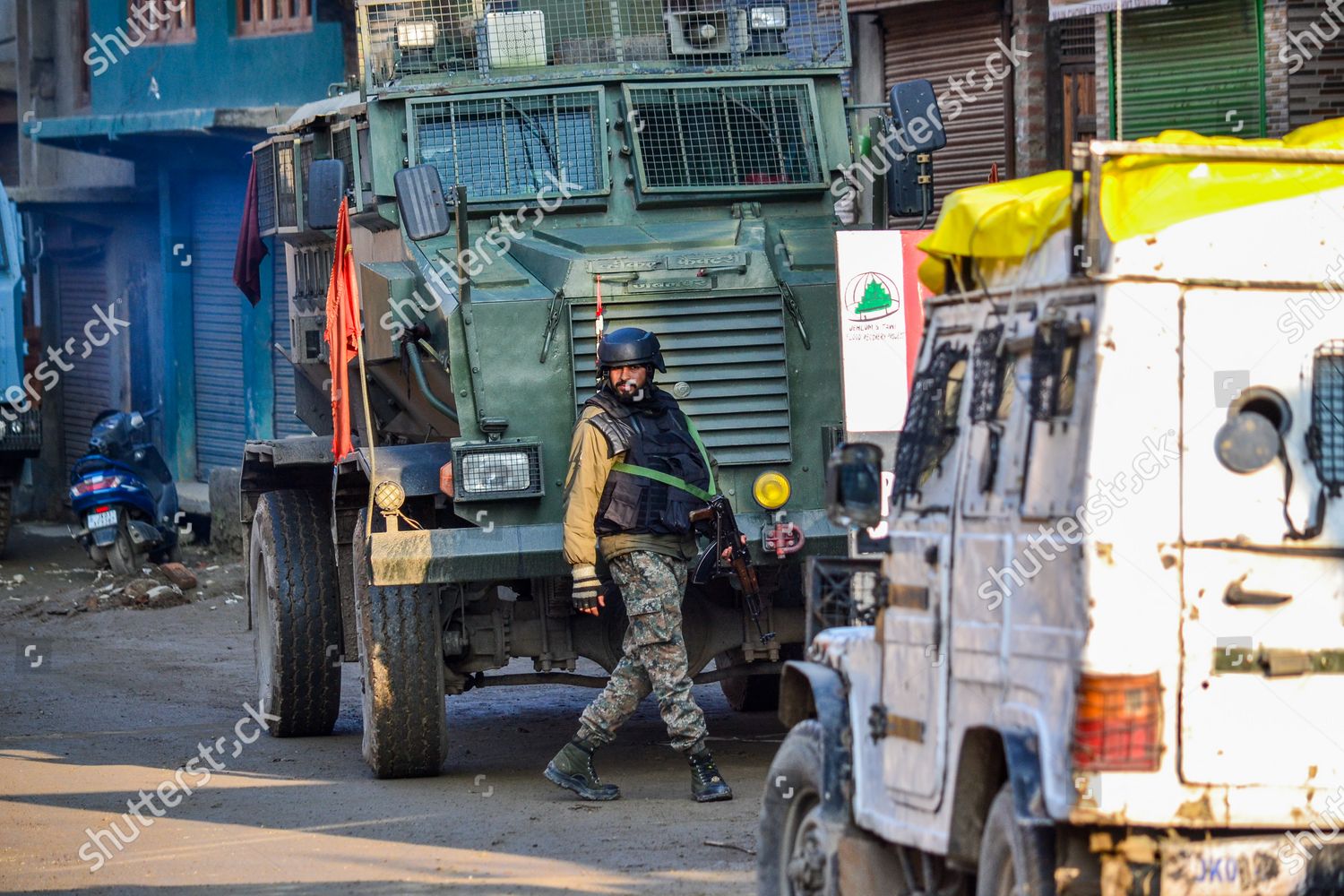 two-army-men-killed-in-kashmir-militant-attack-shutterstock-editorial-11068528a.jpg