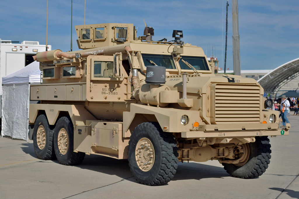 Мрап. Кугуар (MRAP). Бронемашина MRAP Кугуар. Бронированная машина MRAP cougar. MRAP (cougar, Buffalo, m-atv, m1117, m1224 и др.).