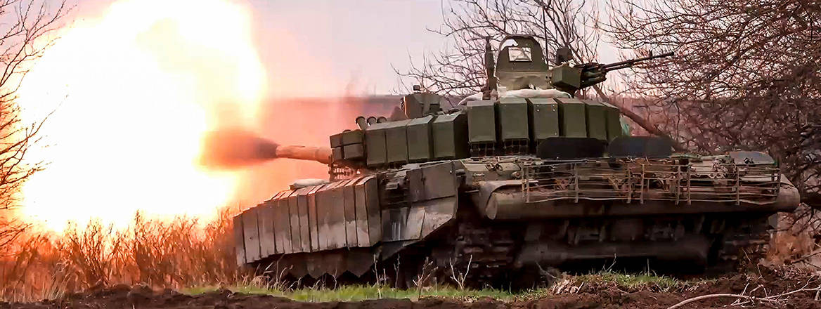 Unrelenting bombardment: a Russian tank fires at Ukrainian troops from a position near the border in the Belgorod region