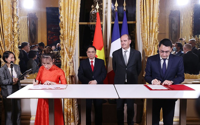 Thủ tướng chứng kiến doanh nghiệp Việt Nam và Pháp ký các thỏa thuận hợp tác hàng tỷ EUR