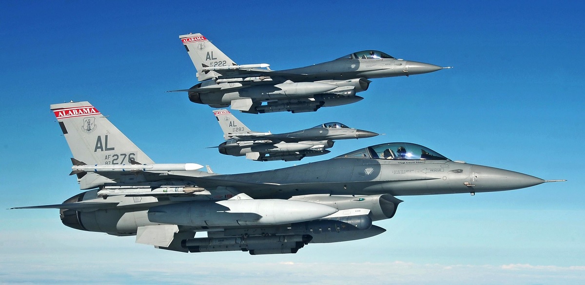 USAF to Upgrade 608 F-16 fighter jets to V variant in Viper Fleet largest Modification Work in History