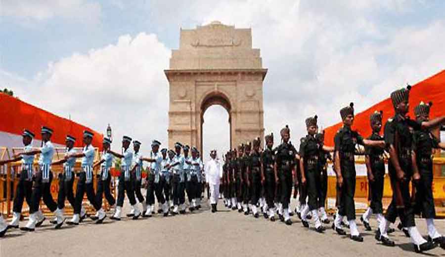 www.indiandefencereview.com